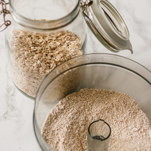 How to make oat flour from oatmeal