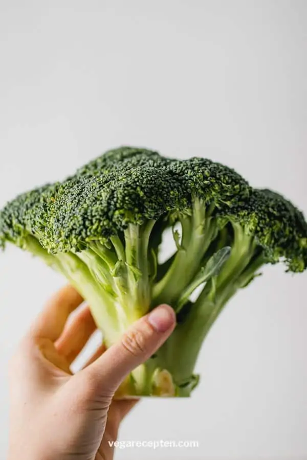 Nutrition of broccoli calories