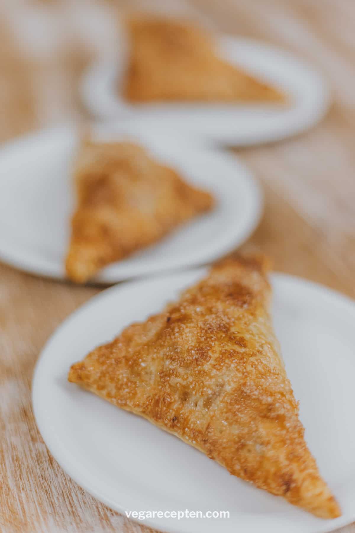Puff pastry apple turnovers recipe